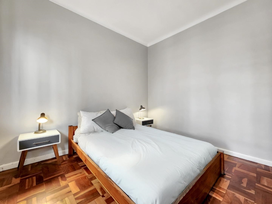 2 Bedroom Property for Sale in Gardens Western Cape
